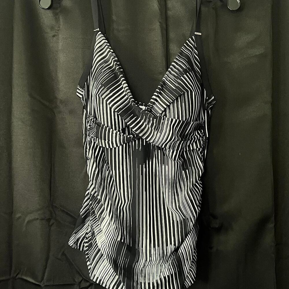 NWT Calvin Klein women's swim top size Large